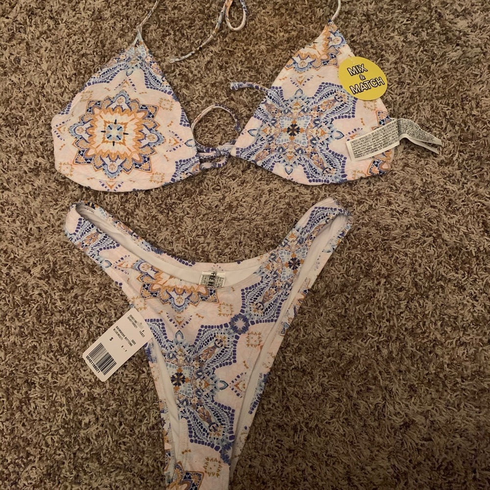 Bikini NWT never worn ~~~~